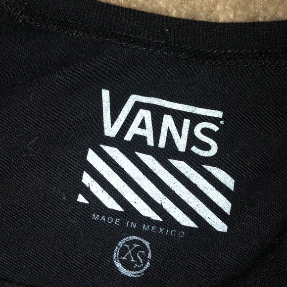 black vans shirt - Picture 3 of 3